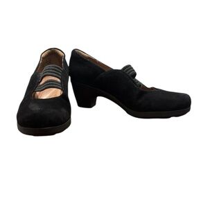 Clarks Women's Brigita Glory Suede Pumps in Black Size 7